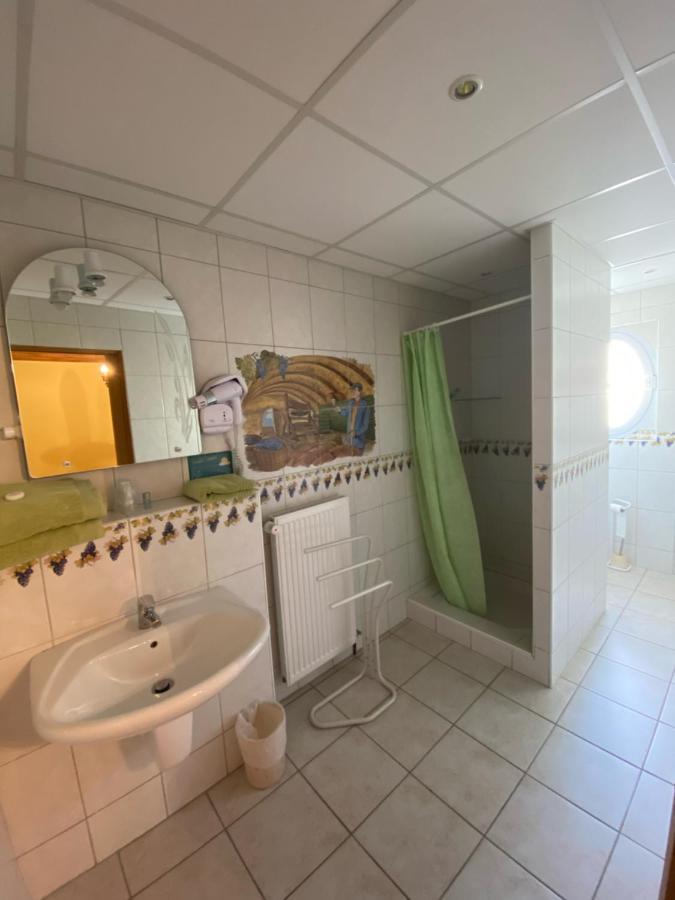 Domaine Bacchus Bed & Breakfast Reuil-sur-Marne Bagian luar foto