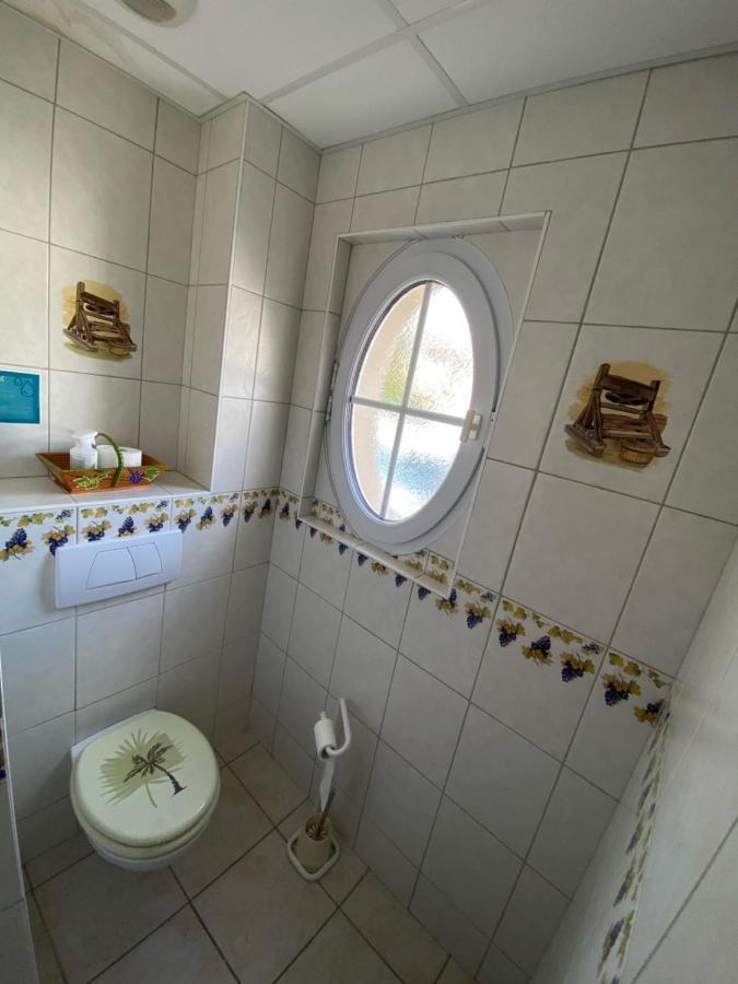 Domaine Bacchus Bed & Breakfast Reuil-sur-Marne Bagian luar foto